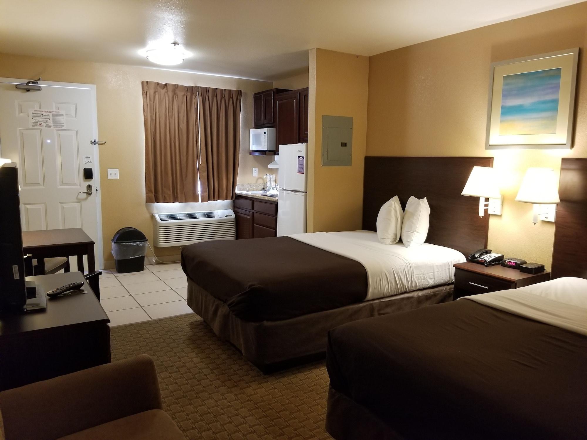 ซับเบิร์บบัน เอ็กซเทนเดด สเตย์ โฮเต็ล Hotel อลาโมกอร์โด ภายนอก รูปภาพ