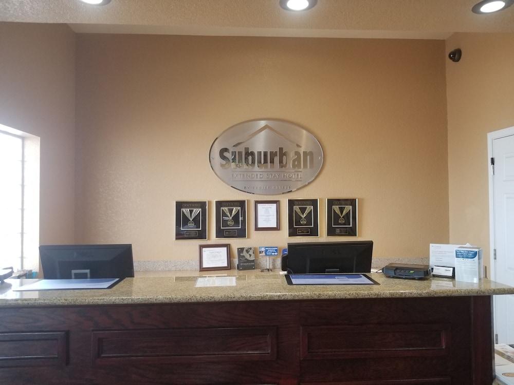 ซับเบิร์บบัน เอ็กซเทนเดด สเตย์ โฮเต็ล Hotel อลาโมกอร์โด ภายนอก รูปภาพ