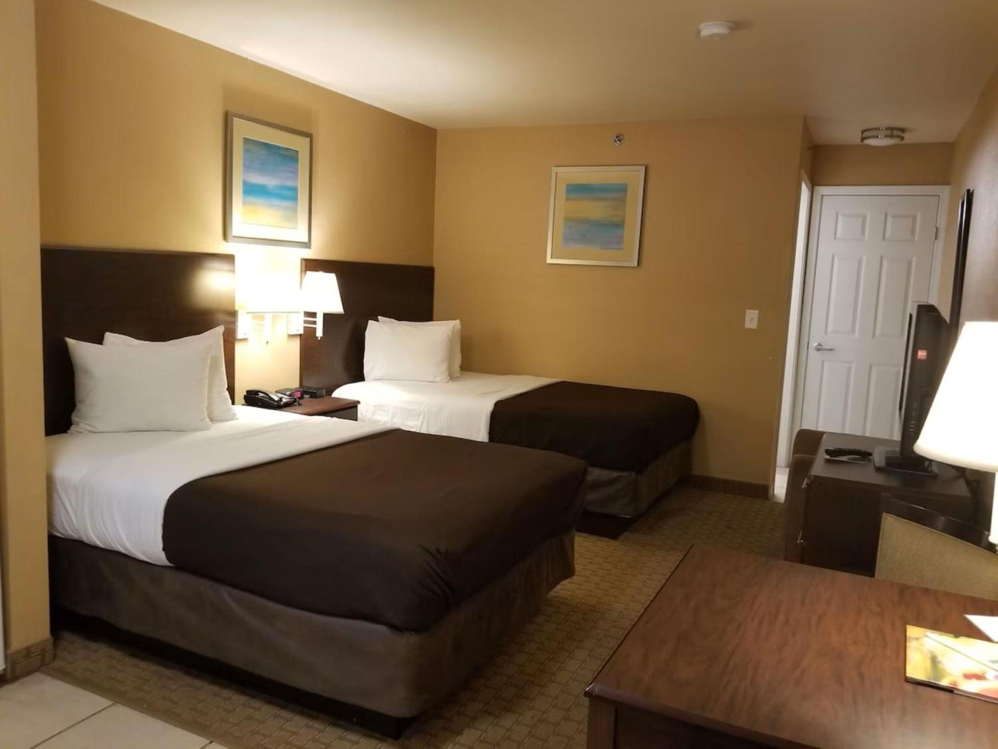 ซับเบิร์บบัน เอ็กซเทนเดด สเตย์ โฮเต็ล Hotel อลาโมกอร์โด ภายนอก รูปภาพ